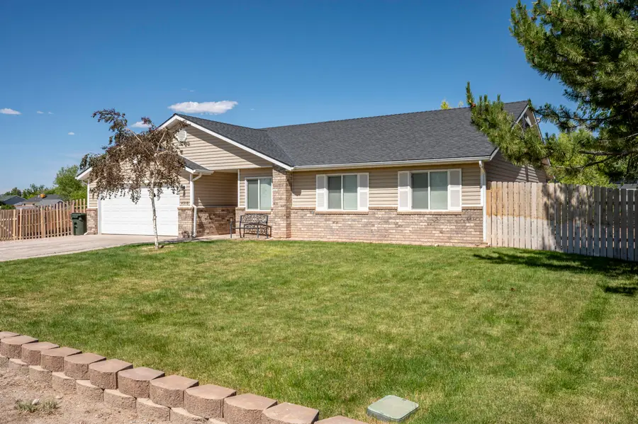 4510 N Half Mile Rd, Enoch, UT 84721 - #2
