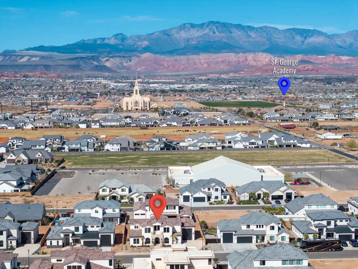 3121 E 2110 St, Saint George, UT 84790 - #1