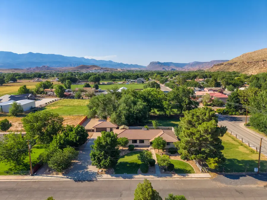 192 W 1080, Hurricane, UT 84737 - #2