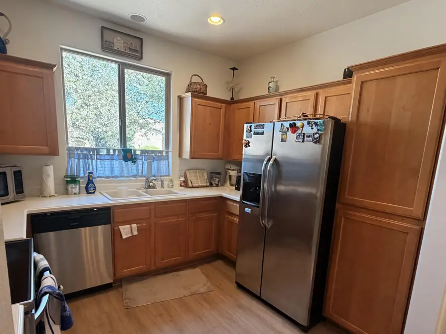 912 N Echo Ln, Washington, UT 84780 - #3