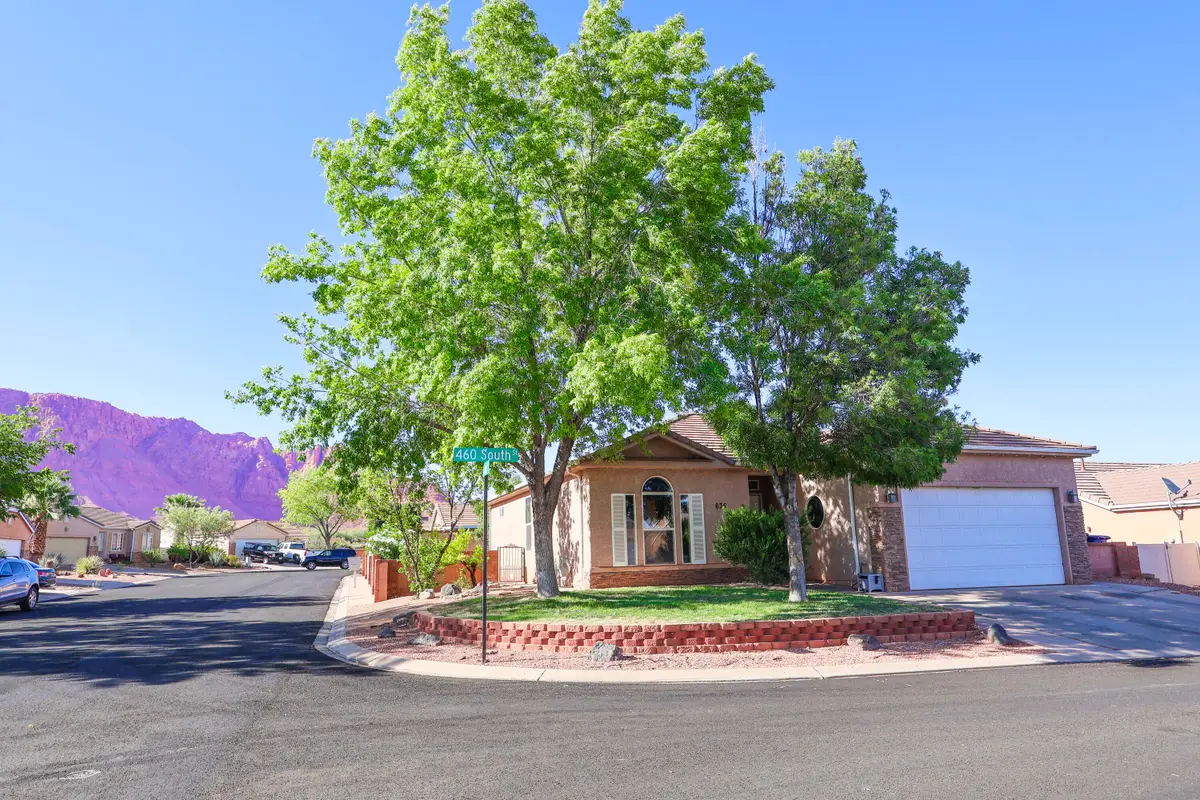 635 E 460, Ivins, UT 84738 - #1