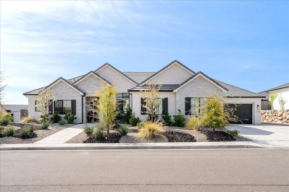 719 W Scenario St, Washington, UT 84780 - #1