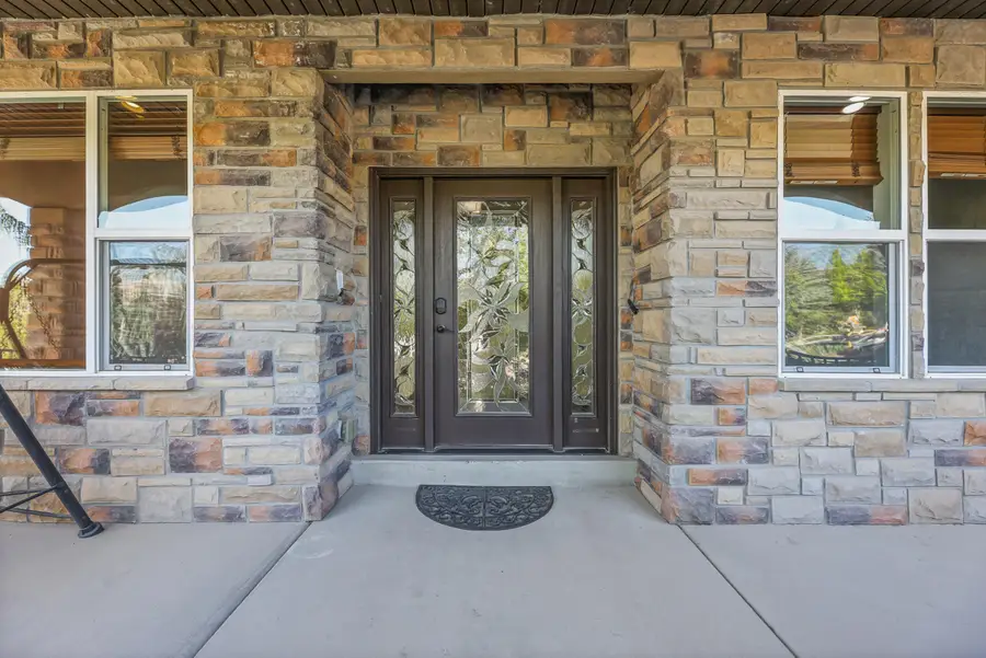 14497 S Fox Creek Dr Dr, Herriman, UT 84096 - #3