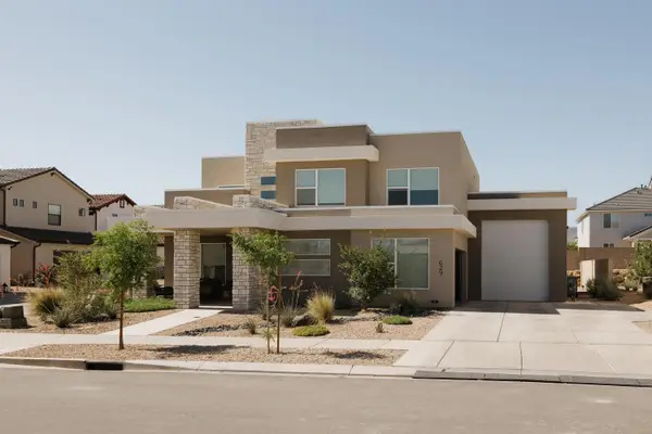 629 W Spring Lily Dr, St George, UT 84790