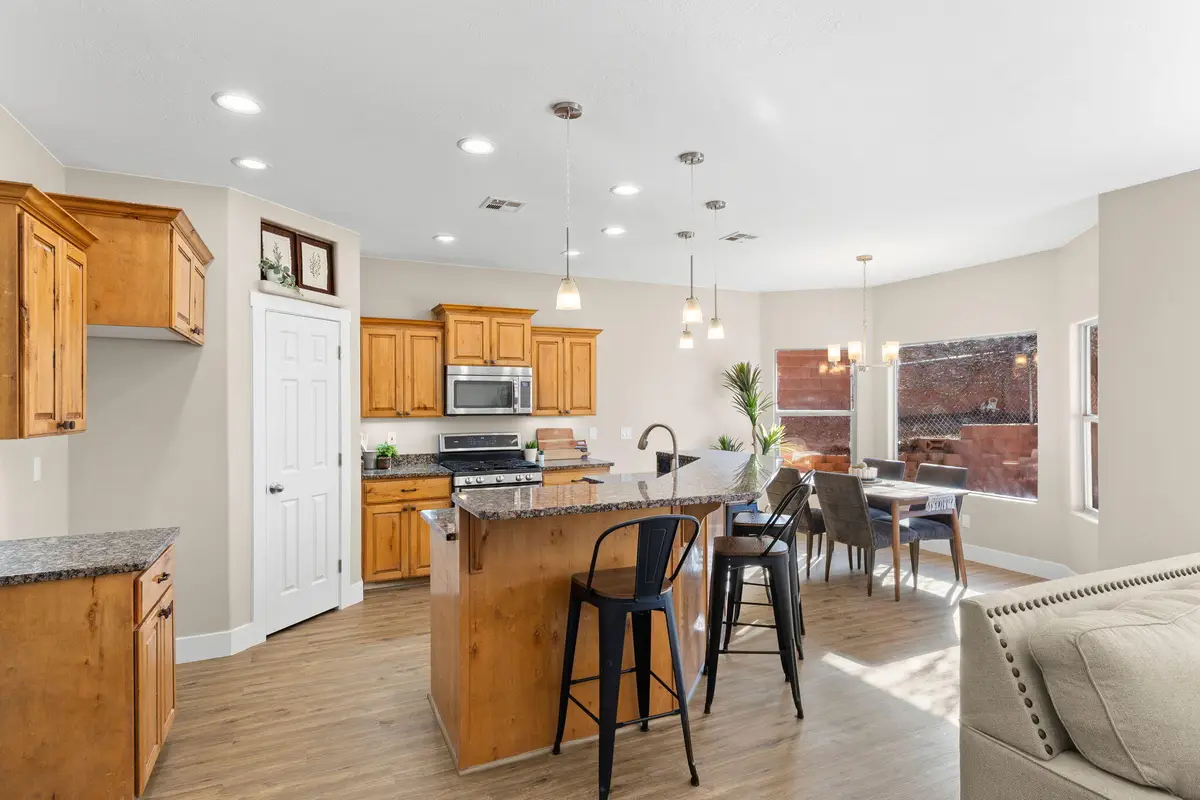 1570 S Rio Virgin Dr, Washington, UT 84780 - #1