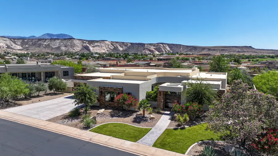 5152 N Evening Star Dr, Saint George, UT 84770 - #2