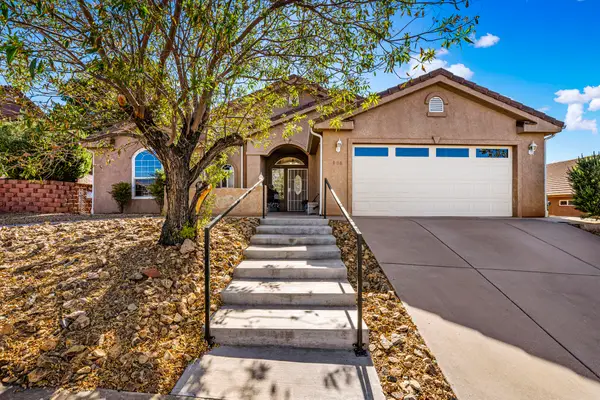 856 N Madison Heights, Washington, UT 84780