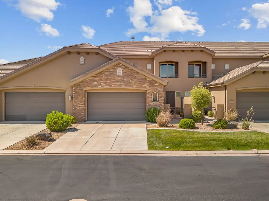2073 N Coral Ridge Dr, Washington, UT 84780 - #2