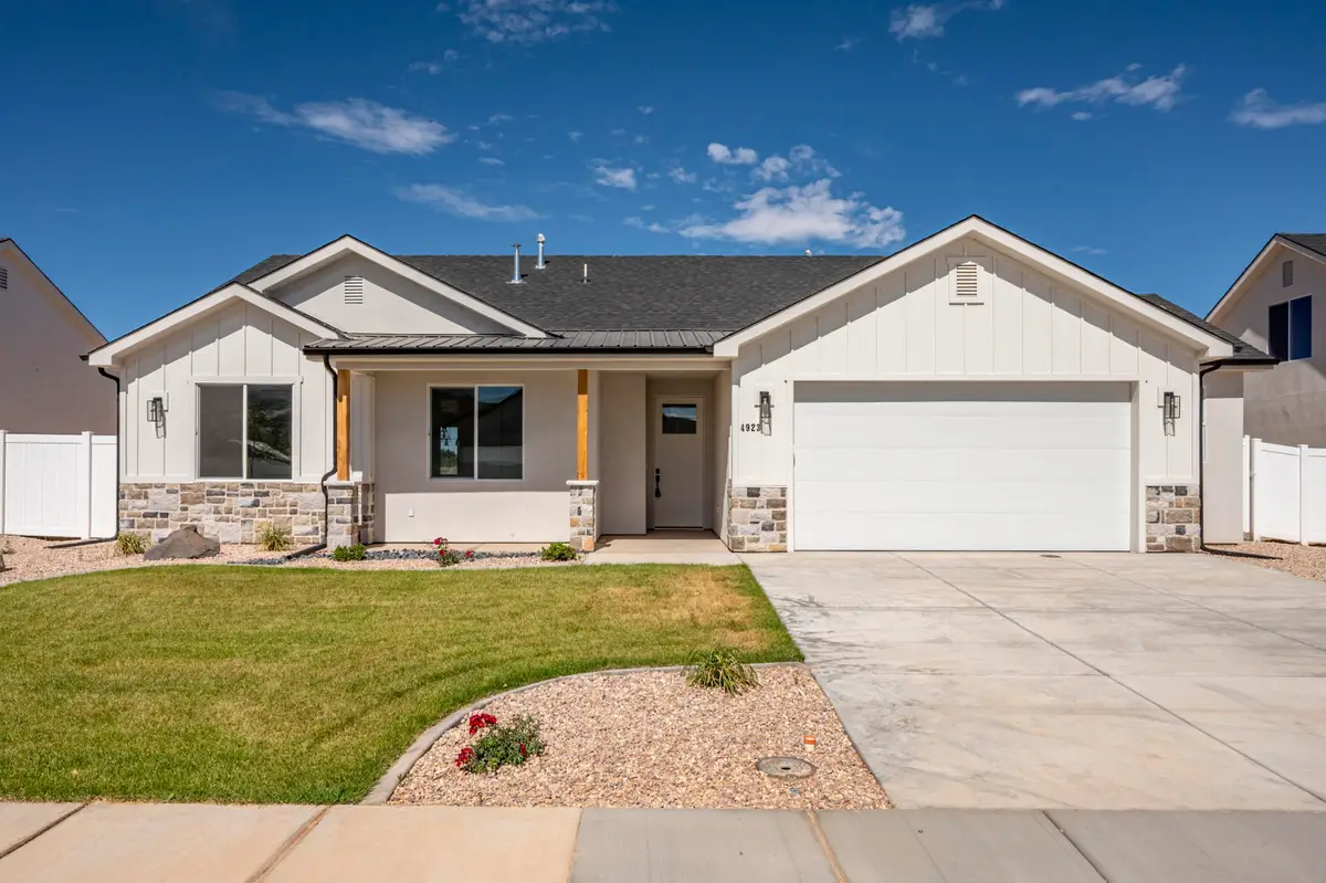 4923 N 10, Enoch, UT 84721 - #1