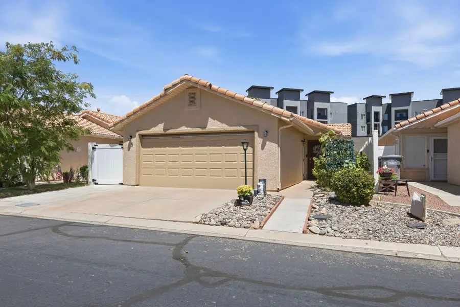 1360 E Telegraph St #5, Washington, UT 84780 - #2