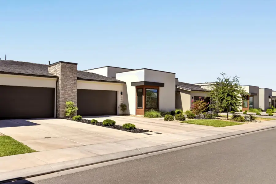 2866 E Church Oak Dr, Saint George, UT 84790 - #3