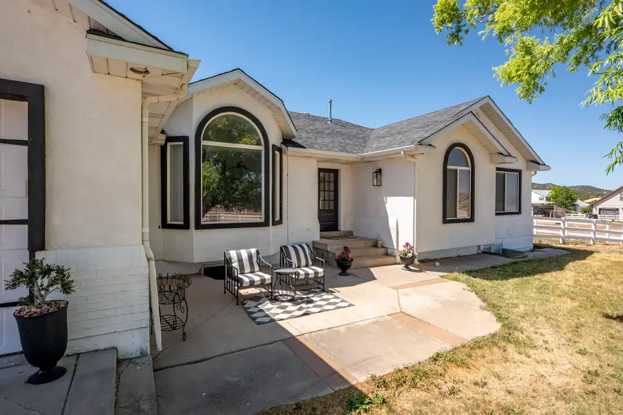 865 W Old Highway 91, Parowan, UT 84761 - #2