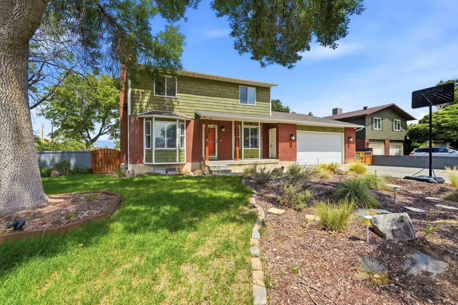 5695 S Inwood Dr, Taylorsville, UT 84129 - #2