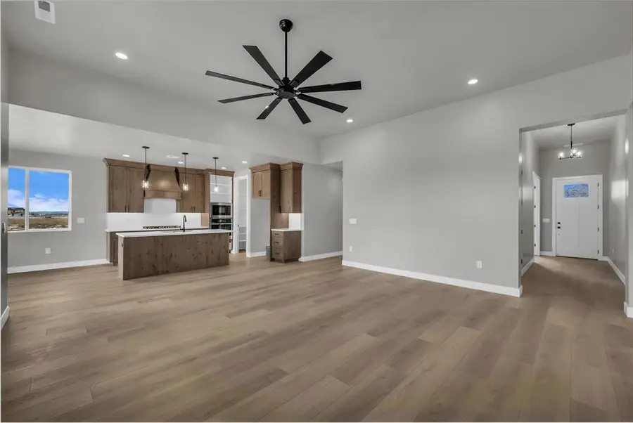 2433 N Locust Street, Cedar City, UT 84721 - #2