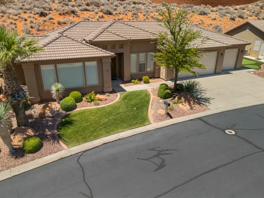 627 N Red Butte Dr, Washington, UT 84780 - #3