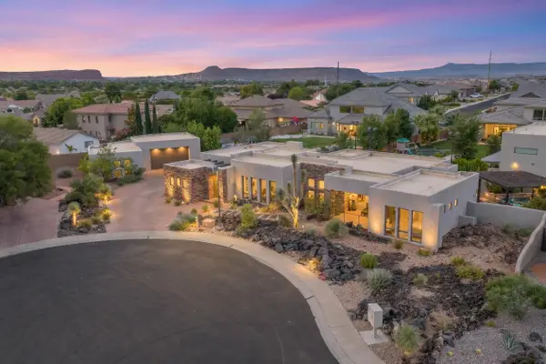 1 E Basalt Cir, Santa Clara, UT 84765
