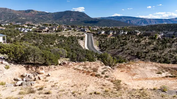 387 S Carmel Ridge Cir, Cedar City, UT 84720