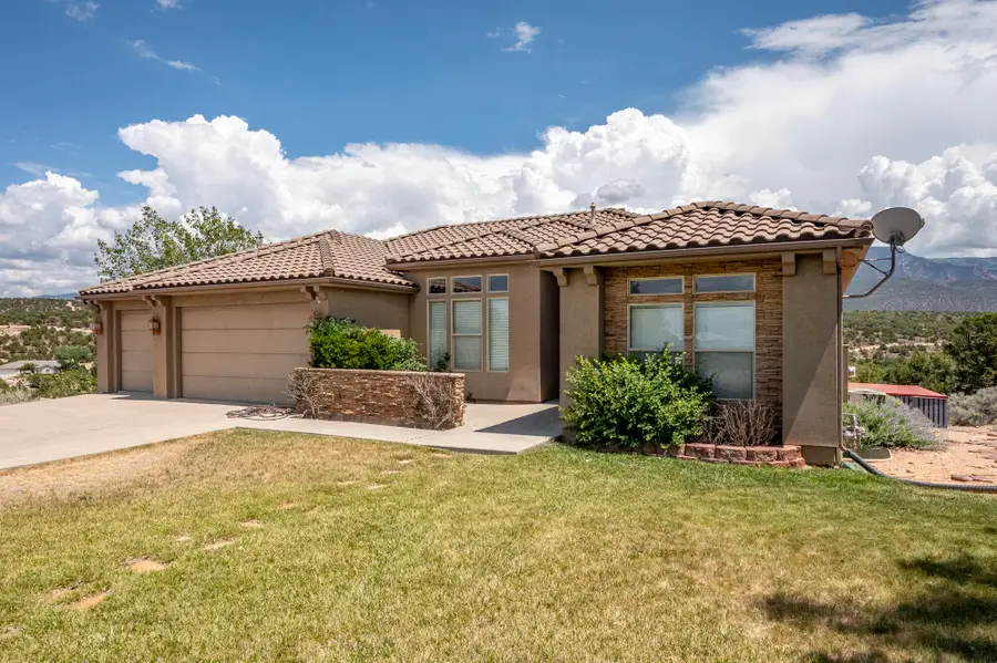 1387 S Hillcrest Dr, Cedar City, UT 84720 - #2
