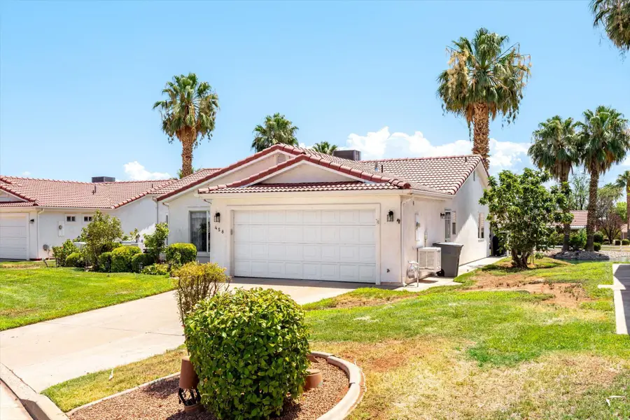 458 E Padre Lakes Dr, Ivins, UT 84738 - #2