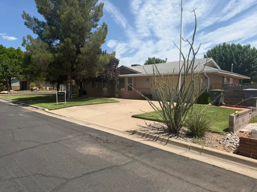 632 N 2200, Saint George, UT 84790 - #2