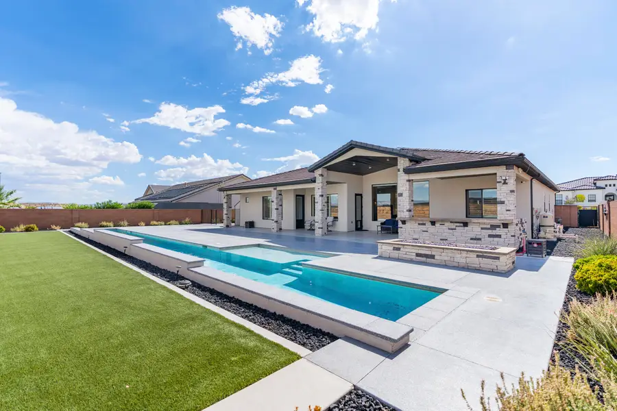 1990 Sunset Mesa Lp, Washington, UT 84780 - #2