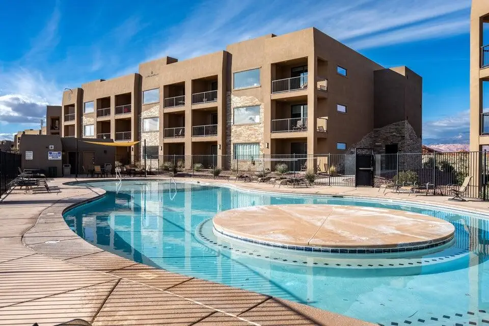 5260 W Villas Dr #3-302, Hurricane, UT 84737 - #1