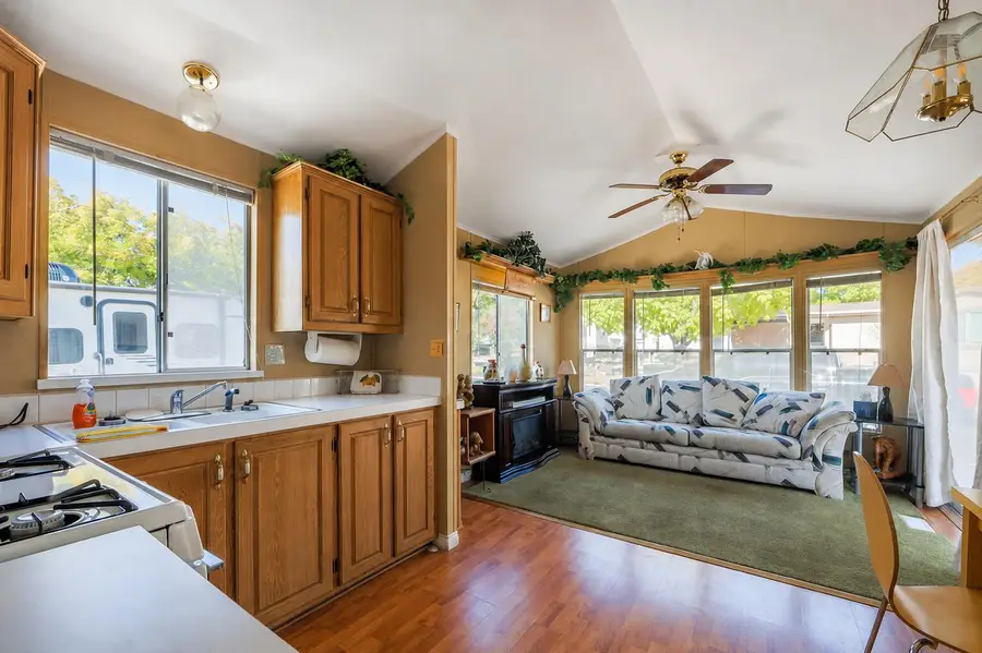55 Cottonwood Ln, Hurricane, UT 84737 - #2