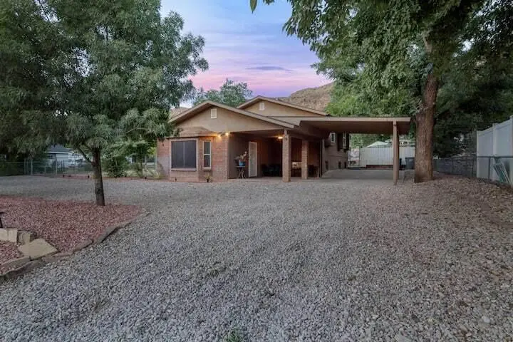 65 S Main St, La Verkin, UT 84745 - #1