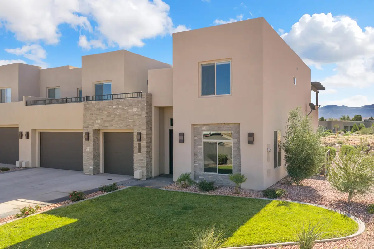 3275 S Yansa Trail, Hurricane, UT 84737 - #1