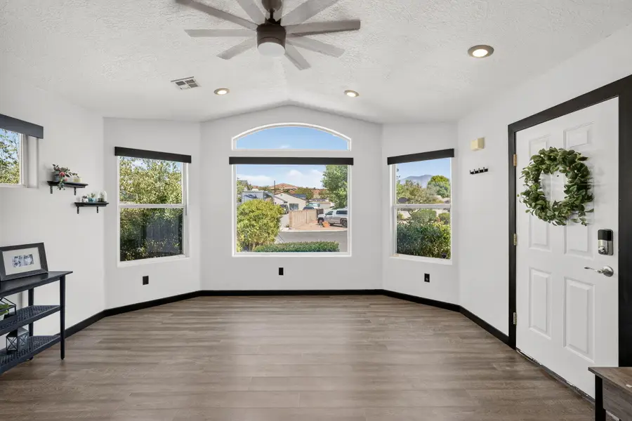 2056 E Middleton Dr #32, Saint George, UT 84770 - #3