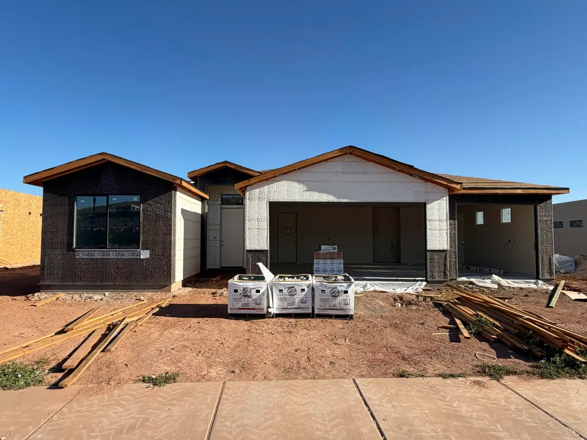 1772 W Monument Valley Rd, Hurricane, UT 84737 - #1
