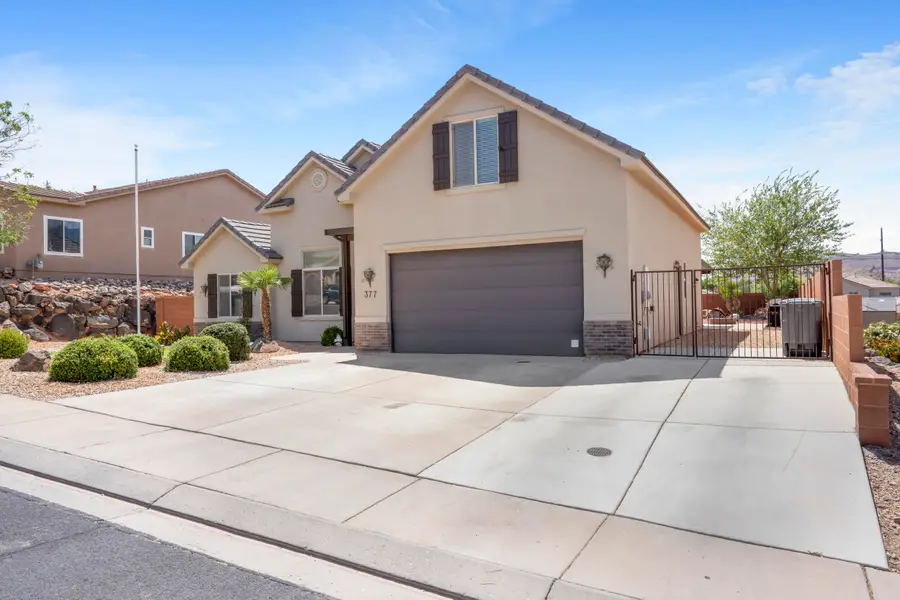 377 N 3340, Hurricane, UT 84737 - #2