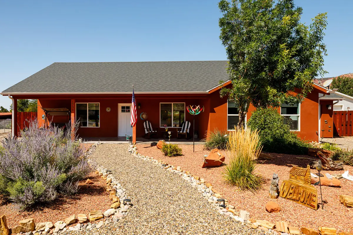 1734 S Lee Dr, Kanab, UT 84741 - #1