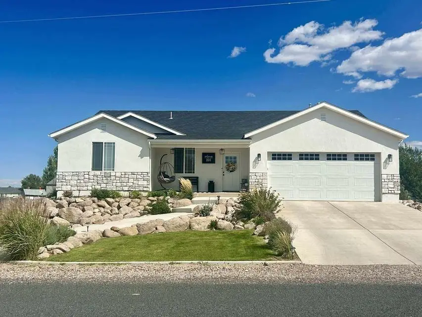 231 S 400, Enterprise, UT 84725 - #1