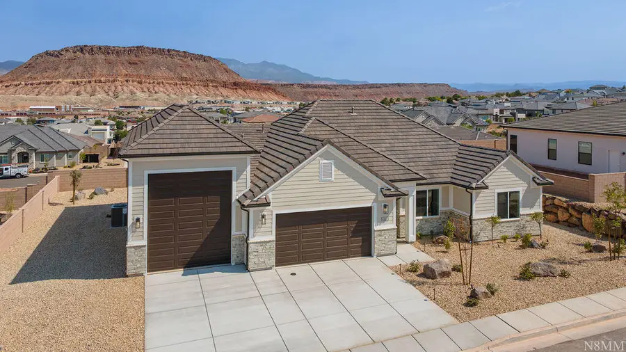 1323 E Andromeda St, Washington, UT 84780 - #2