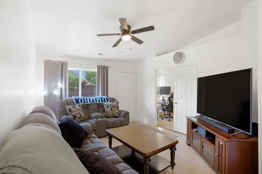 463 N 2270 Cir, Saint George, UT 84790 - #3