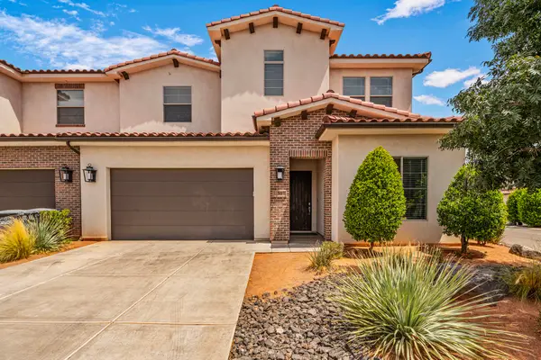 3780 W Arcadia Dr #31, Santa Clara, UT 84765