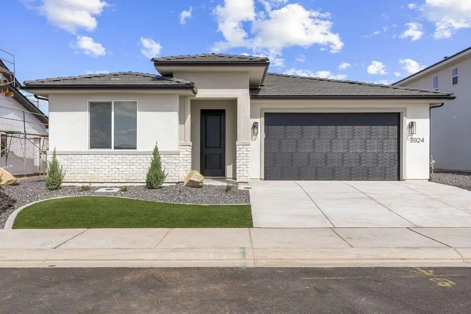 3924 W 1440, Hurricane, UT 84737 - #1