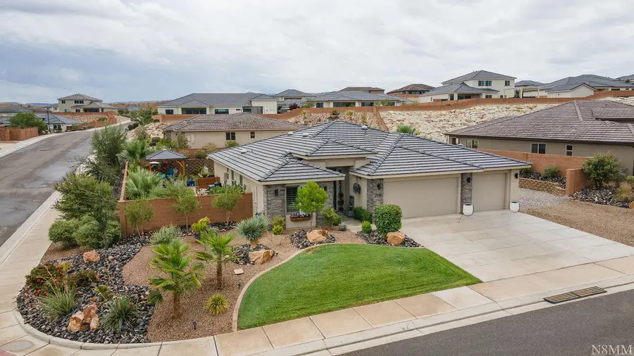 2110 E Mountain Trail, Saint George, UT 84790 - #2