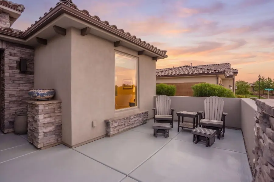 140 W Peridot Dr, Washington, UT 84780 - #2
