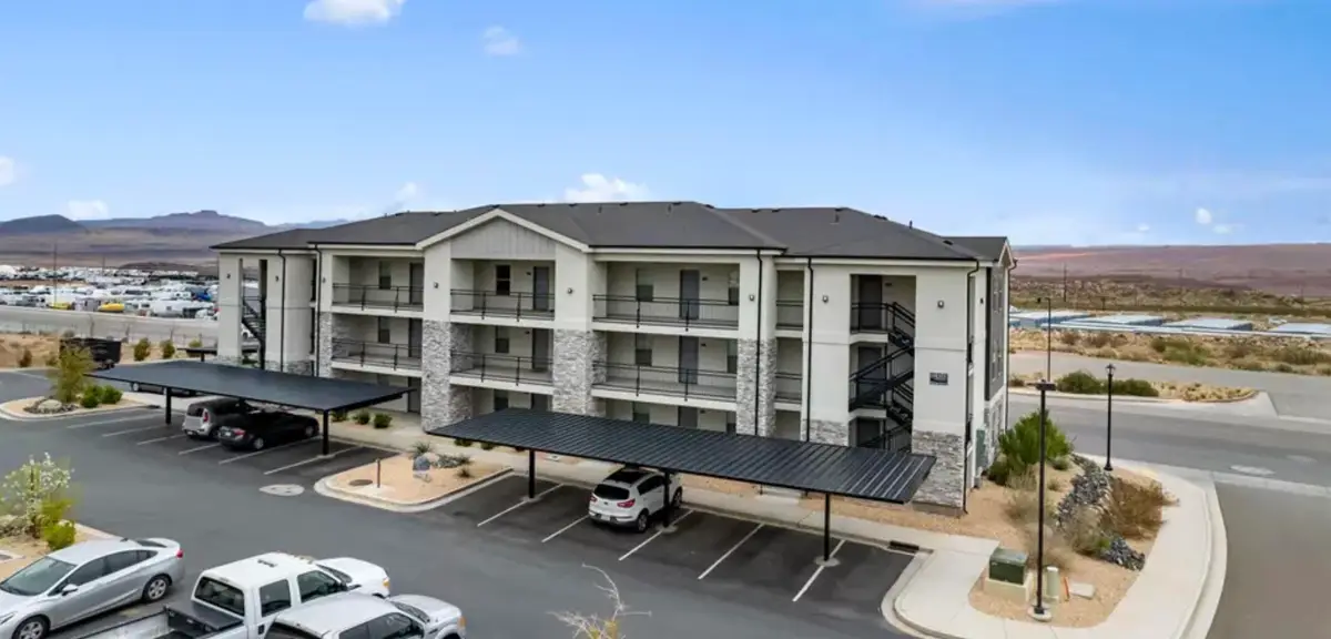 128 Lone Rock Dr #202, Hurricane, UT 84737 - #1