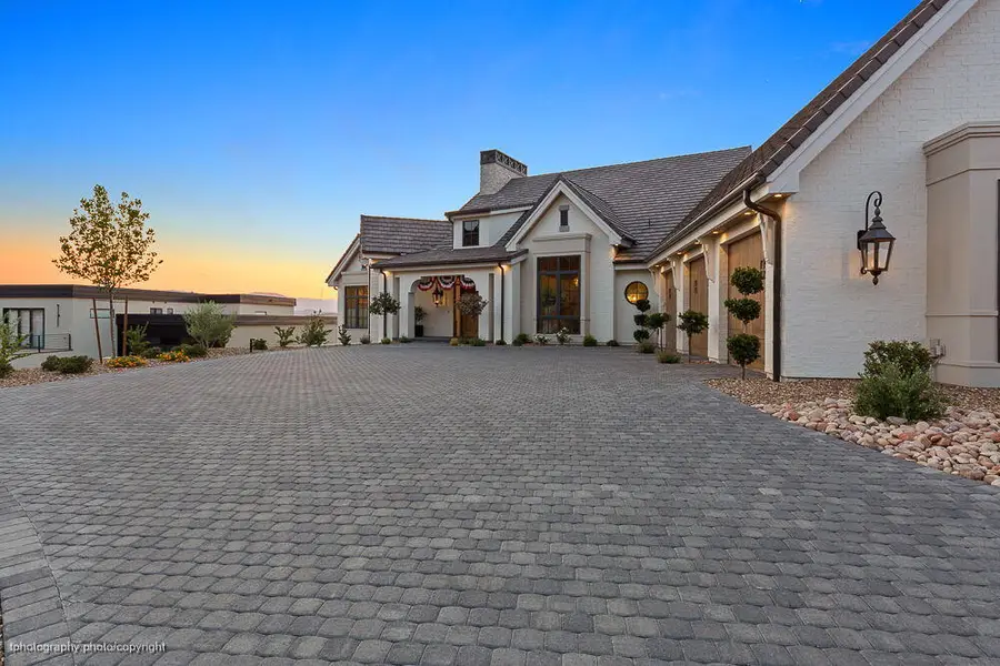 3021 E Banded Hills Dr, Saint George, UT 84790 - #3