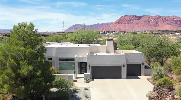 8 Basalt Cir, Santa Clara, UT 84765