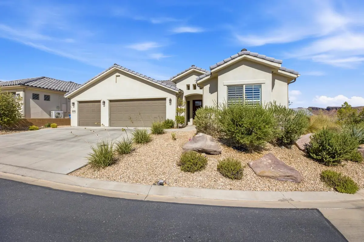 4206 S Painted Finch Dr, Saint George, UT 84790 - #1
