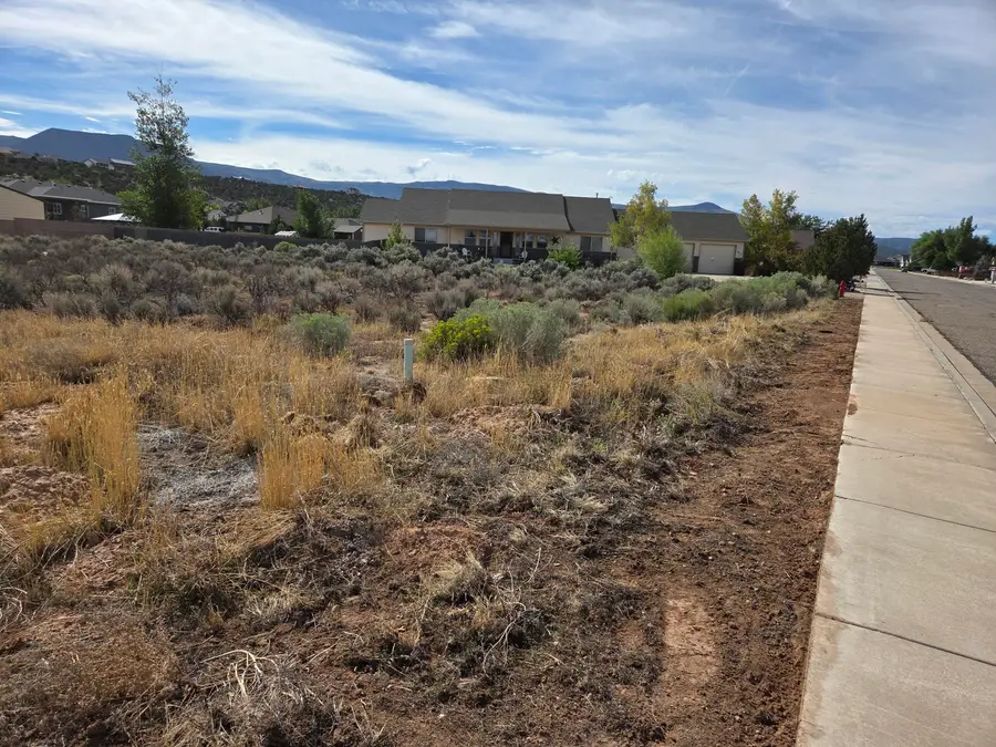 873 S 4300 #4, Cedar City, UT 84720 - #2