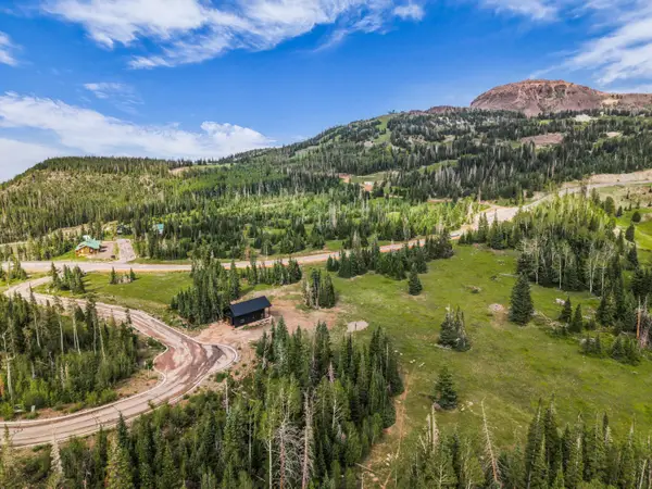 167 Zion View Dr, Brian Head, UT 84719