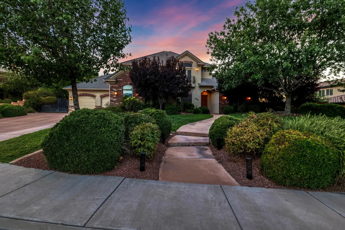 1396 S Lake Cir, Saint George, UT 84790 - #1