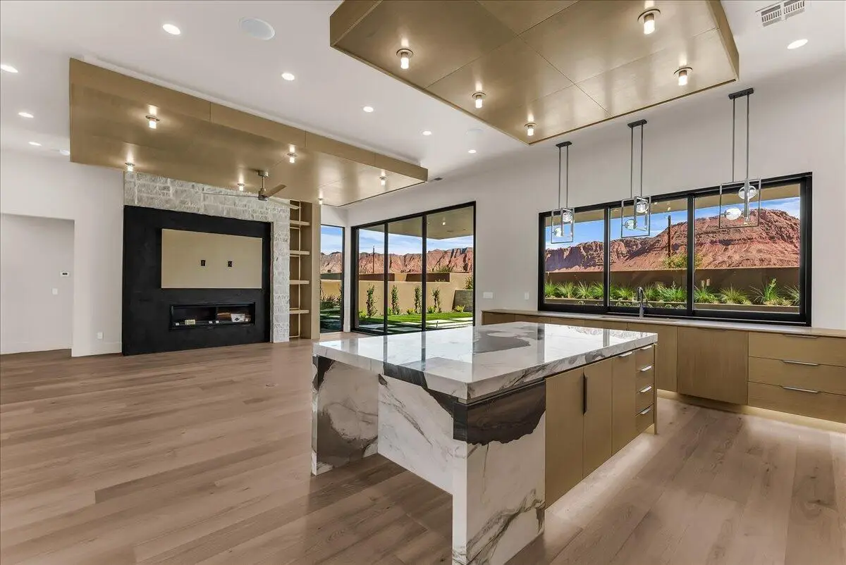 556 W Wild Indigo Way, Ivins, UT 84738 - #1