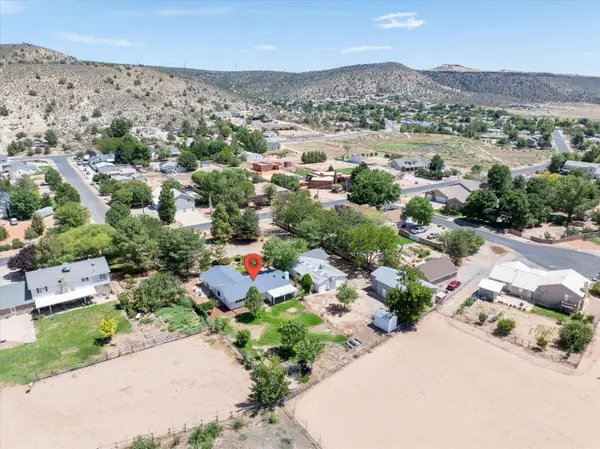 8191 Sapphire Dr, St George, UT 84770