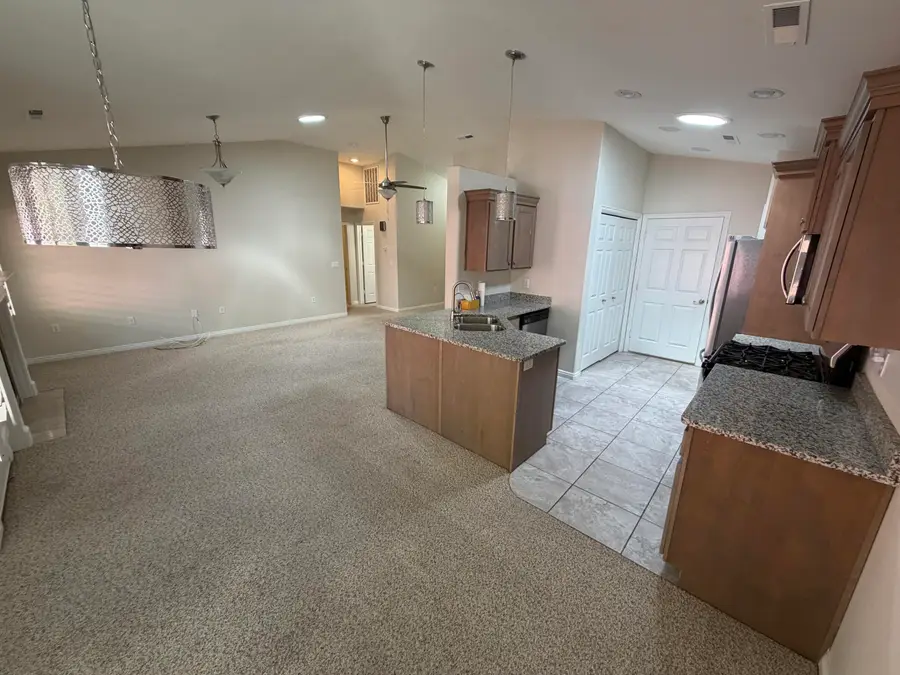351 S Valley View Dr #27, Saint George, UT 84770 - #3